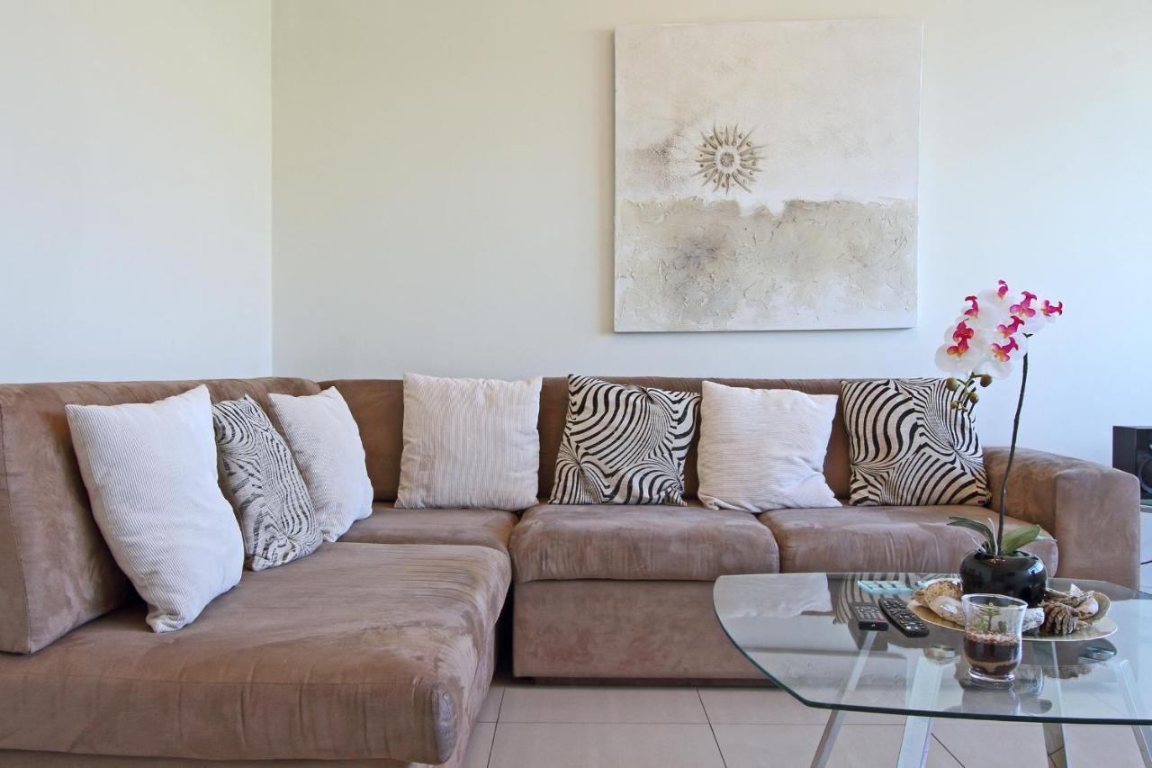 Sandringham Apartment